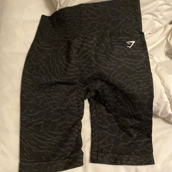 Gymshark biker shorts - Picture 1 of 3